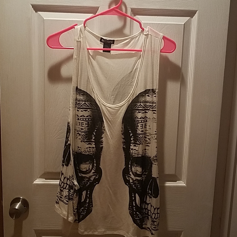 Skull style tank top